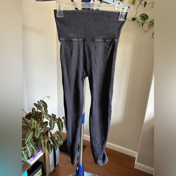 SET!! FP Movement Good Karma set in EUC - Picture 6 of 16